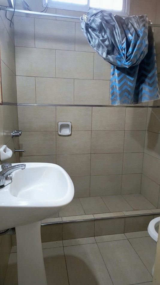 ALQUILER CASA TIPO PH / BARRIO NUEVO GOLF