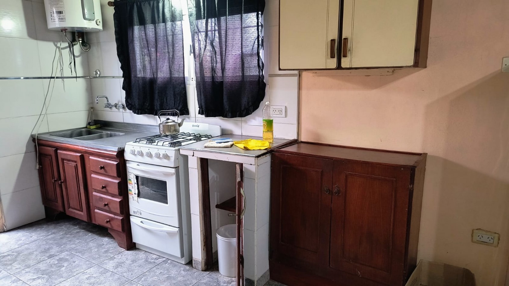 ALQUILER CASA TIPO PH / BARRIO NUEVO GOLF