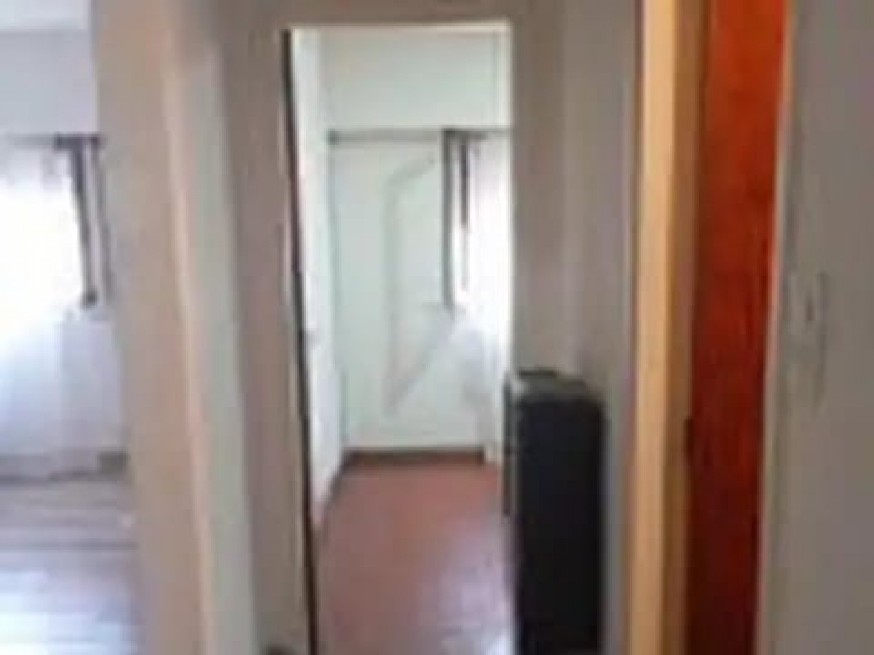 Cerrito 1500 - Casa 3 amb. Garage 120 M2 y Local en Esquina 50 m2. OPORTUNIDAD