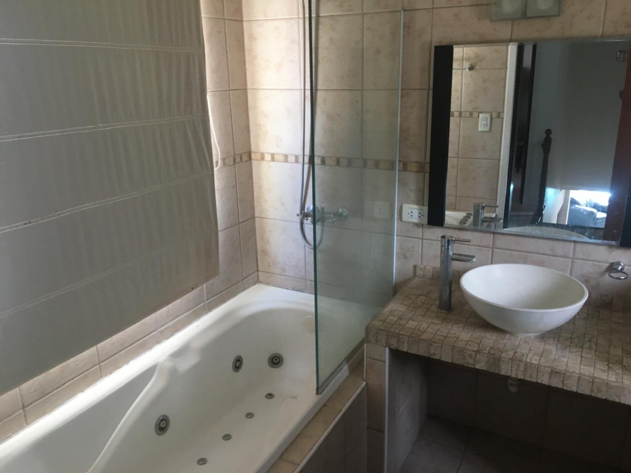 CASA EN SIERRA DE LOS PADRES / VENTA