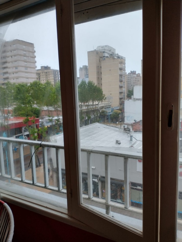 ALQUILER TEMPORARIO / DTO. 5 AMBIENTES/ CENTRO DE MIRAMAR/ CONSULTE VALORES SEMANA/QUINCENA/MES