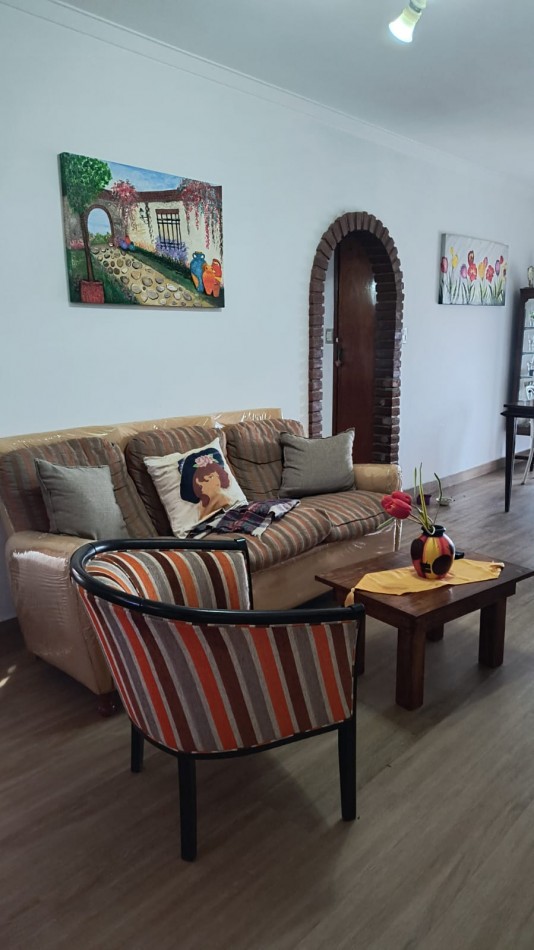 DEPARTAMENTO  TRES AMBIENTES  Y MEDIO CON PATIO/QUINCHO