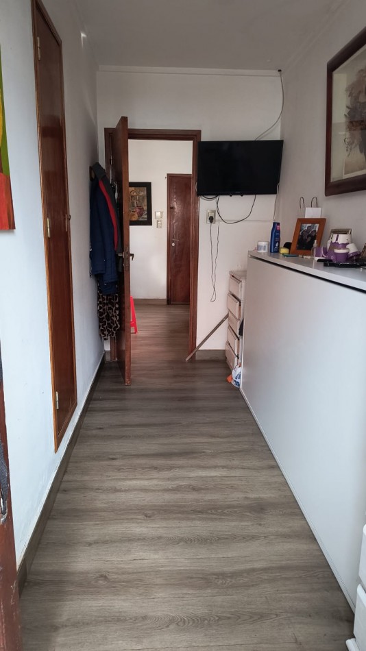 DEPARTAMENTO  TRES AMBIENTES  Y MEDIO CON PATIO/QUINCHO