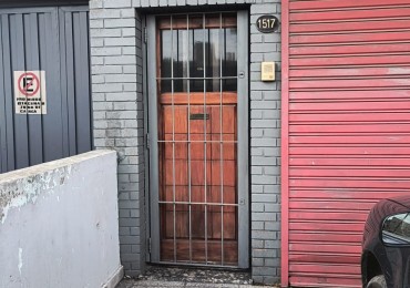 DEPARTAMENTO  TRES AMBIENTES  Y MEDIO CON PATIO/QUINCHO