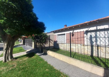 Chalet cuatro ambientes / Colinas de Peralta Ramos / Alquiler por 21 meses